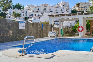 Pool - Apartment in 'N9' Hotel with Shared Pool, Wi-Fi, and Air Conditioning (Nerja)