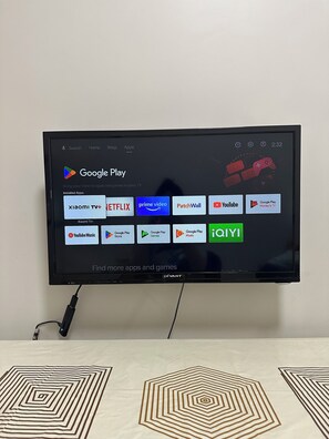 Fernseher