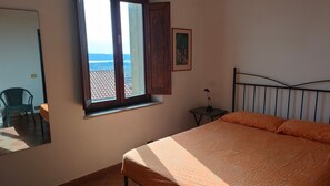 4 chambres, draps fournis