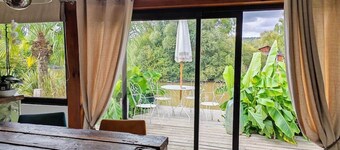 085 - Cottage & jacuzzi, lakeside, near Reims