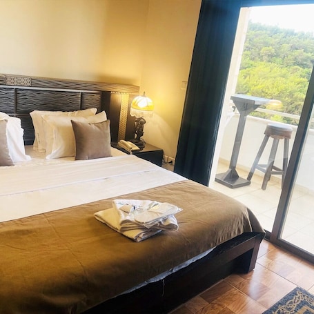 Standard Double or Twin Room, Mountain View | Free WiFi. Collina Verde Hotel