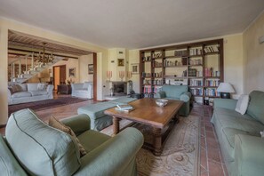 Immagine non classificata, 2 di 34, pulsante