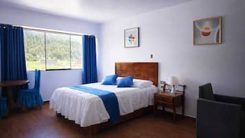 Basic Double or Twin Room, Mountain View