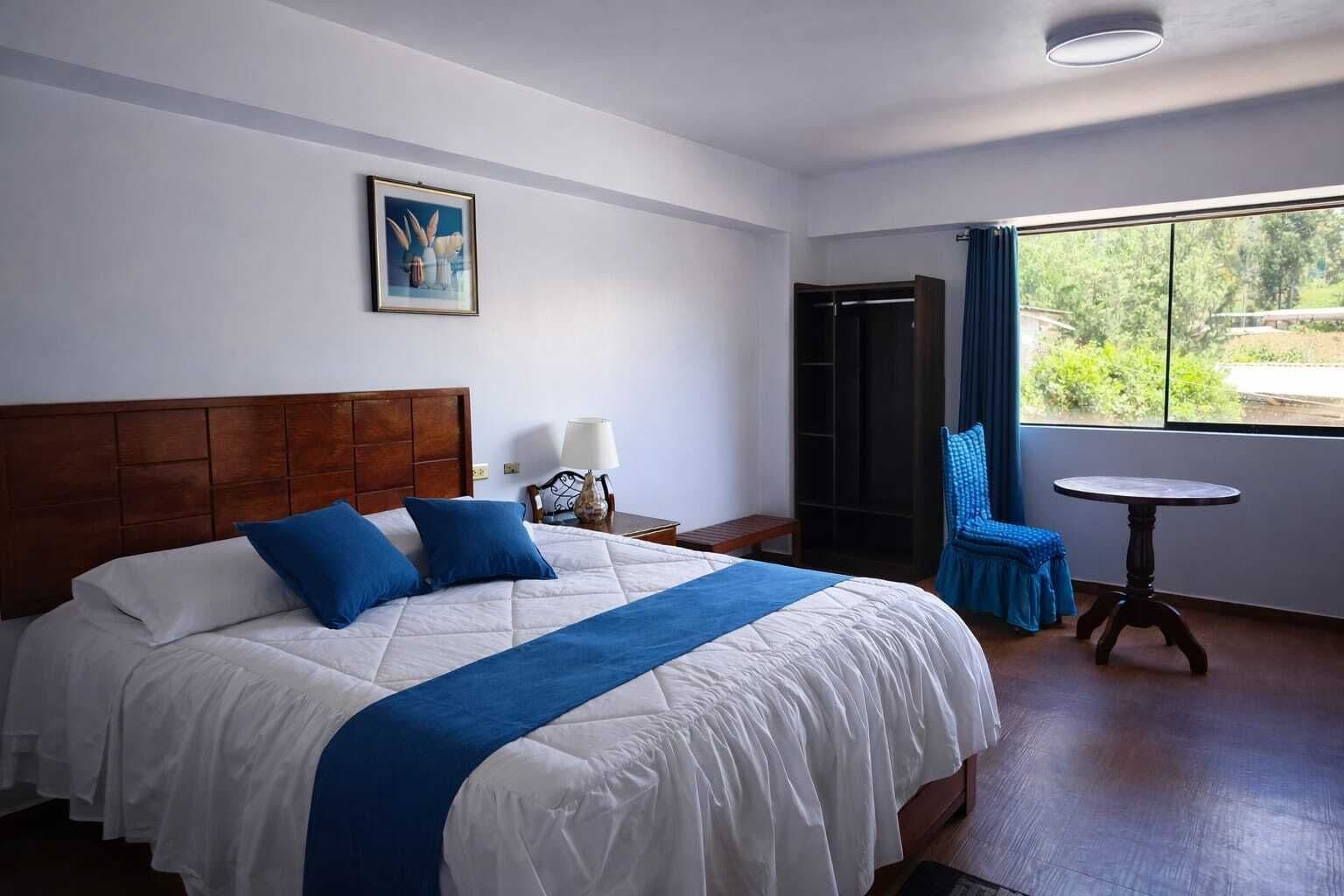 Basic Double or Twin Room, Mountain View