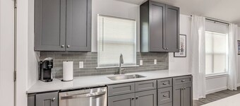 Spacious 3-bedroom Entire House in awesome Oklahoma City with AC