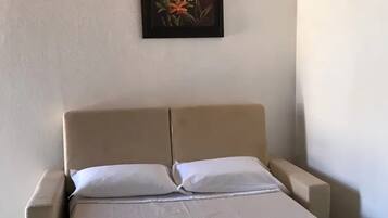 1 habitación, wifi y ropa de cama
