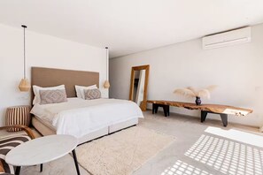 슈피리어 더블룸, 사막 전망