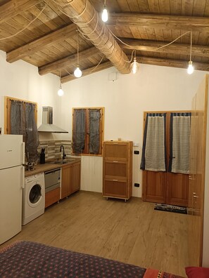 Nicht klassifiziertes Bild, 4 von 23, Schaltfläche