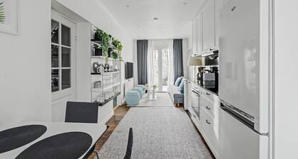 Hambo Hideaway - Private guest house with fenced patio near Malmö & Lund