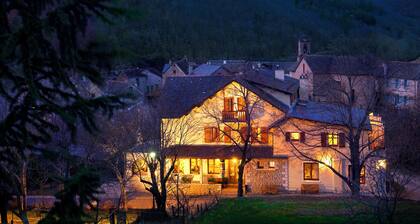 HĂŽtel Restaurant la Lozerette