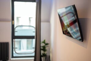 Television - City-Apt (Bremen)