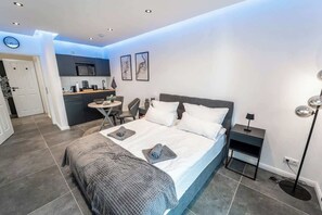 1 Schlafzimmer, Bügeleisen/Bügelbrett, WLAN, Bettwäsche