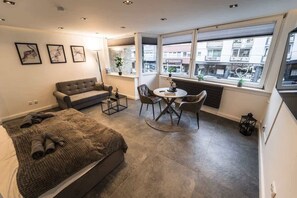 Interior - Exklusive 1-Zimmer Stadtwohnung in Bremen (Bremen)