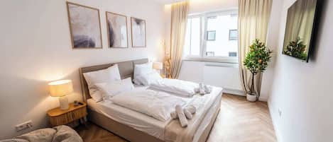 2 bedrooms, iron/ironing board, WiFi, bed sheets