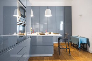 Fridge, microwave, dishwasher, toaster - Giada's House By DomuSicily (Palermo)