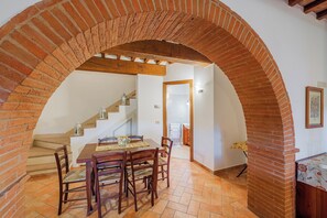 Dining - CASA VECCIANO essence of Tuscany (Toscana)