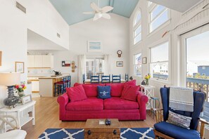 Smart TV - The Fifth Season: Dog Friendly | Private Saltwater Pool | Private Hot Tub (Corolla)