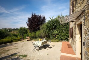 Unclassified image, 4 of 10, button - Apartment 'San Bartolo 1C' with Shared Pool, Wi-Fi, and Air Conditioning (Barberino Val D'elsa)