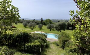 Unclassified image, 2 of 10, button - Apartment 'San Bartolo 1C' with Shared Pool, Wi-Fi, and Air Conditioning (Barberino Val D'elsa)