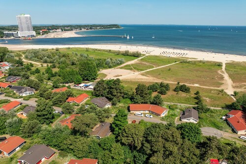 Beach view vacation home 11