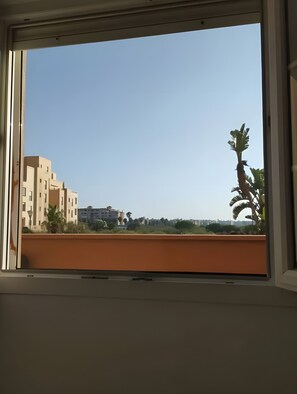 Imagen sin descripción, 2 de 12, botón