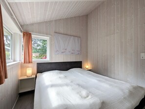 4 bedrooms, travel crib, free WiFi - Beach view vacation home 23 (Lübeck-Travemünde)