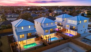 Exterior - Oceans East: Private heated pool, Free golf cart, 1 min beach, Game & Bunk rooms (Miramar Beach)