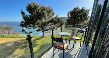 Most Spectacular Ocean Views - Westside Residence