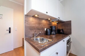 Private kitchen - Baltischer Hof, Apartment 14 (Ostseebad Boltenhagen)