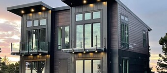 Most Spectacular Ocean Views - Studio East Upper