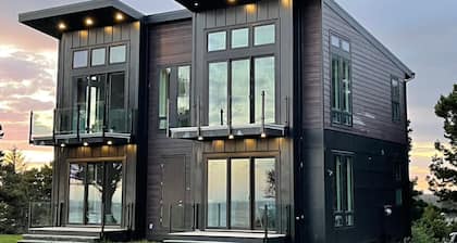 Most Spectacular Ocean Views - Studio East Upper