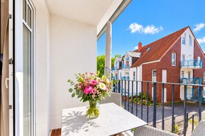 Outdoor dining - Baltischer Hof apartment 22 (Ostseebad Boltenhagen)