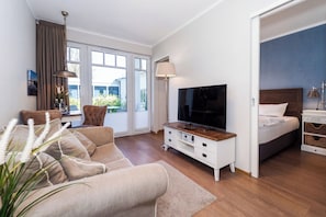 1 bedroom, free WiFi, bed sheets - Baltischer Hof apartment 20 (Ostseebad Boltenhagen)