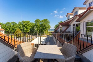 Outdoor dining - Baltischer Hof apartment 60 (Ostseebad Boltenhagen)