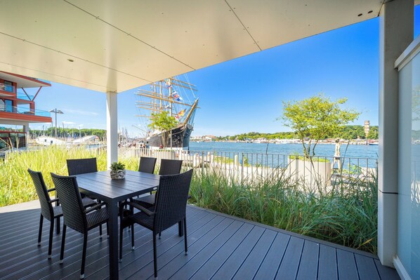 Imagen sin descripción, 1 de 35, botón