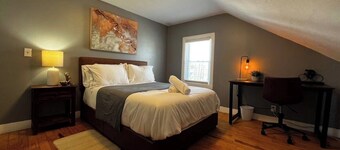 2-bedroom apartment in enchanting Providence