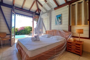 3 bedrooms, iron/ironing board, free WiFi, bed sheets - Villa for 6 - Terraces and pool - Anse d'Arlet (Les Anses-d'Arlet)