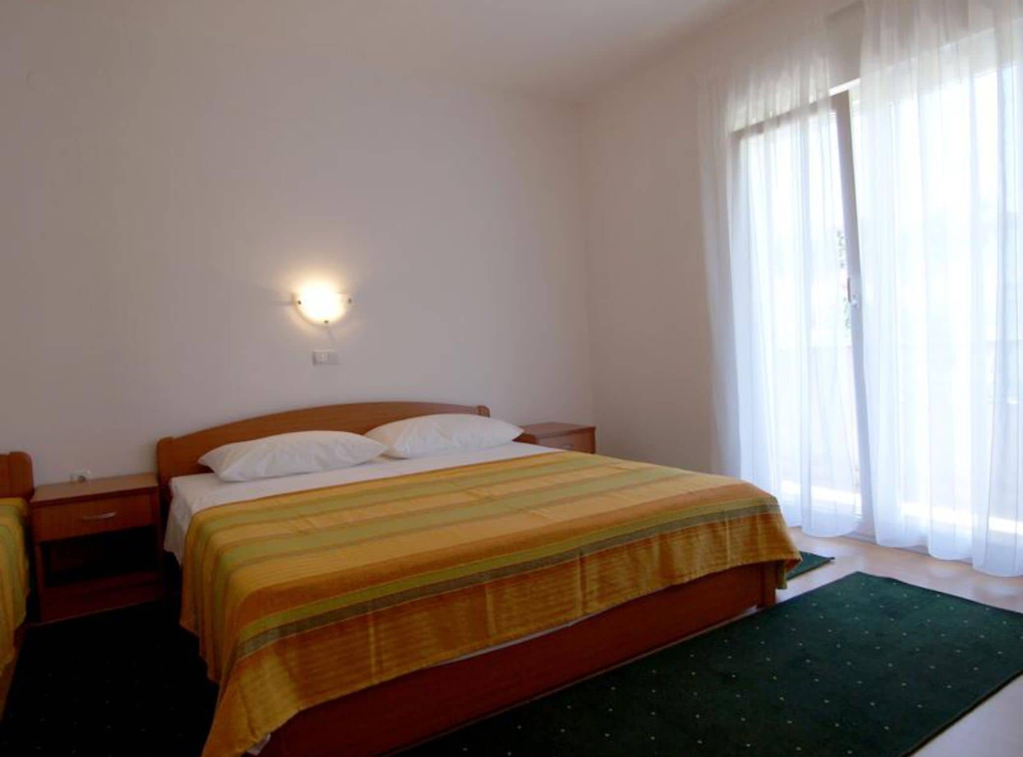 Apartment (One Bedroom Apartment With Balcony (A)