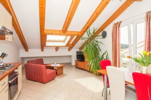 Apartment (Two Bedroom Apartment With Terrace (B) | Property amenity