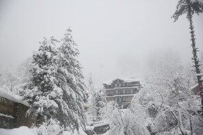 Deluxe Single Room, Mountain View | Exterior - North Star Manali (Manali)