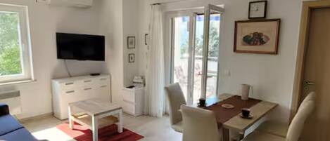 Appartement (Two Bedroom Apartment with Terrace) | Ăquipement de lâhĂ©bergement