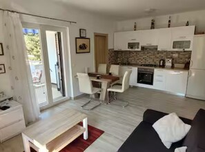 Private kitchen - Apartment Punat Buka (Punat)