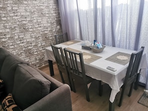 Dineren