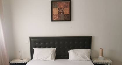 Bel appartement neuf décoré avec goût