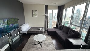 Luokittelematon kuva, 3 kautta 10, painike