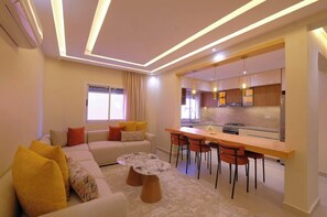 Living area - Downtown Gueliz, lively streets and everything on foot! (Marrakesh)