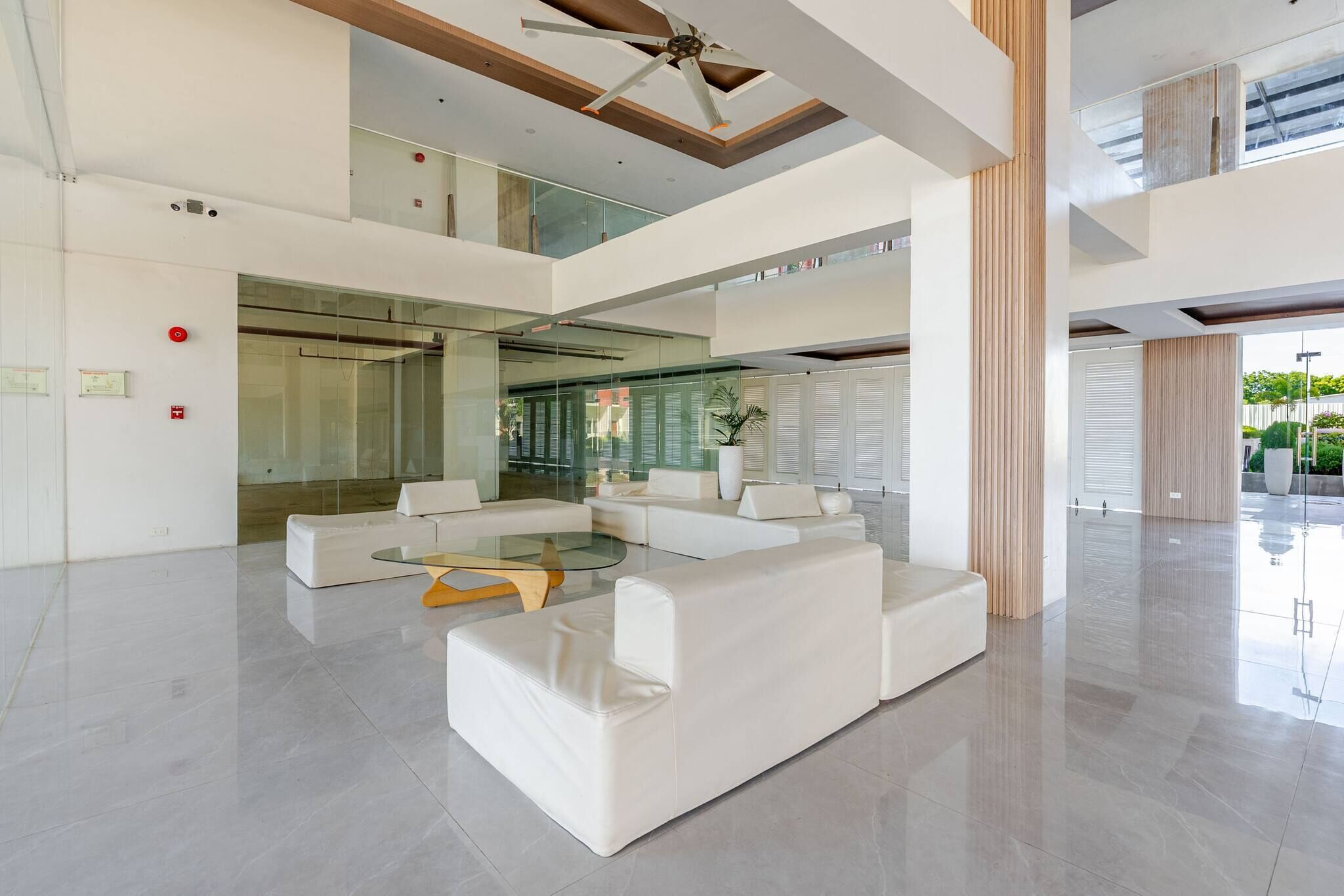 Condo, 1 Bedroom, Balcony, Pool View | Interior