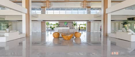 Apartment, 1 Schlafzimmer, Balkon, Poolblick | Lobby