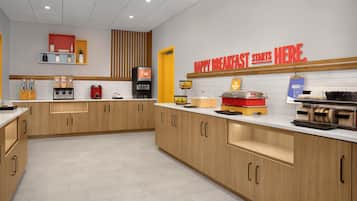 Free daily buffet breakfast