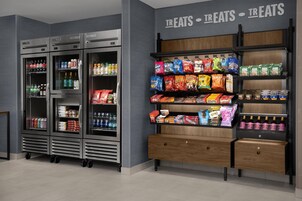 Snack bar
